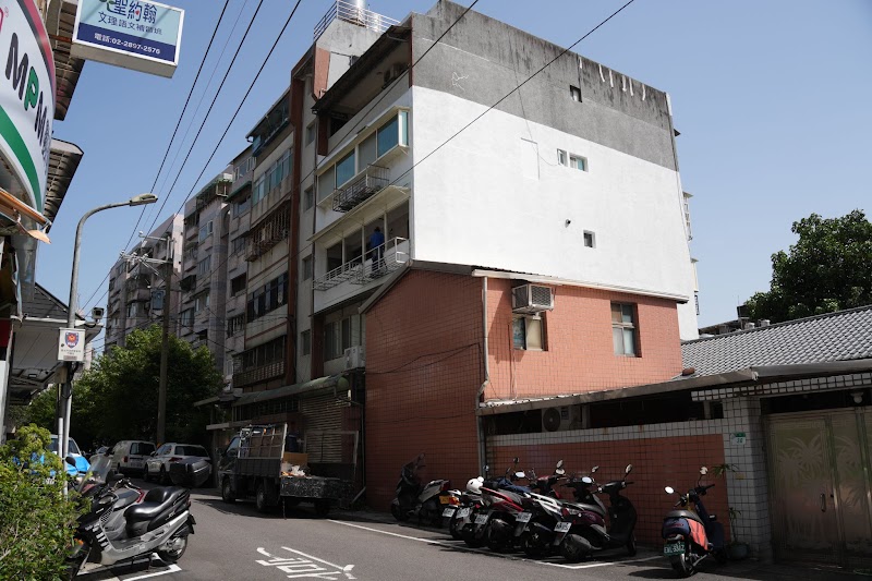 台北市北投區開明街外牆防水工程